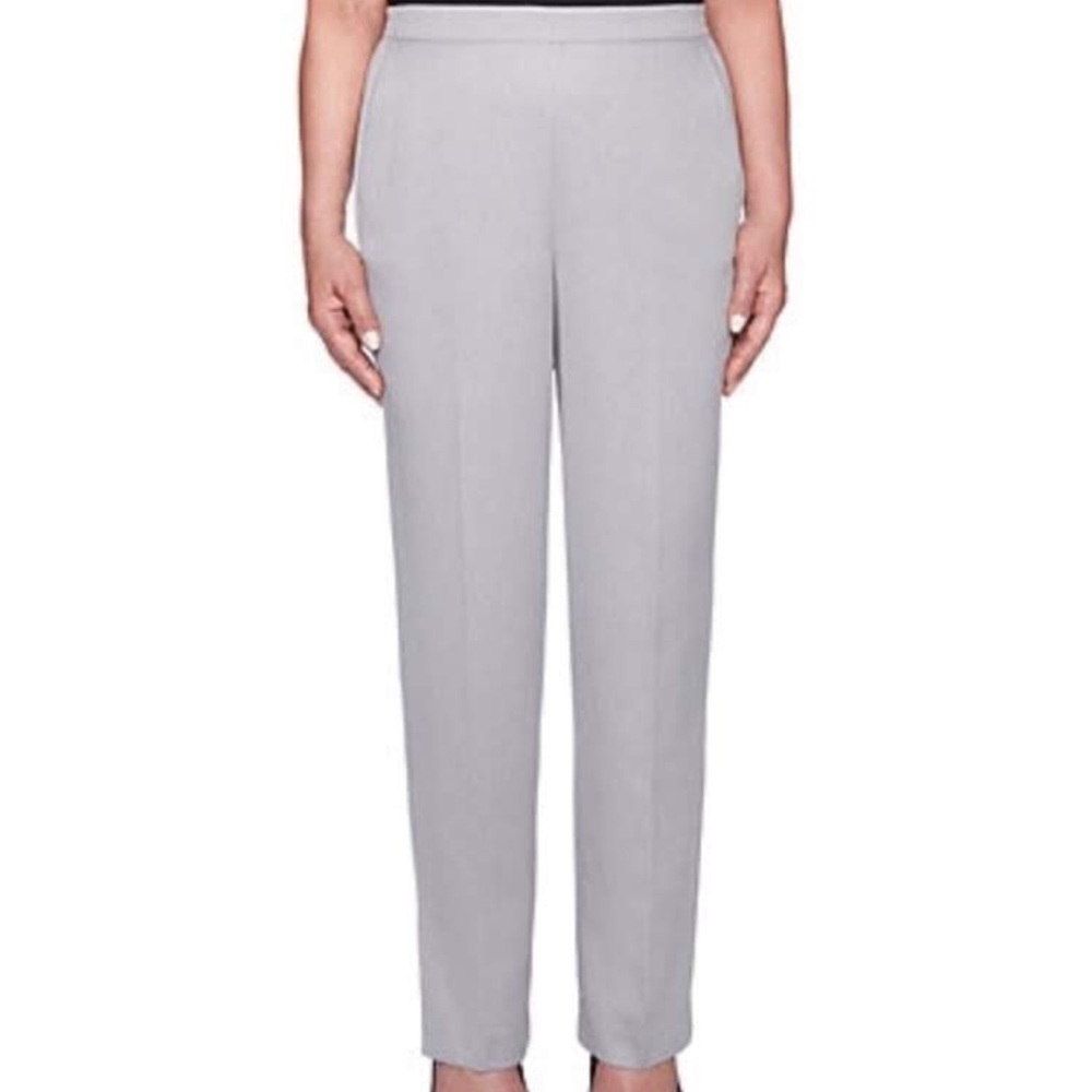 Alfred Dunner Women’s Size 18 Elastic Waistband  Grey Size 18